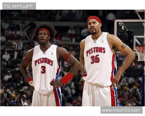 2004年NBA总决赛湖人与活塞的巅峰对决与历史意义解析